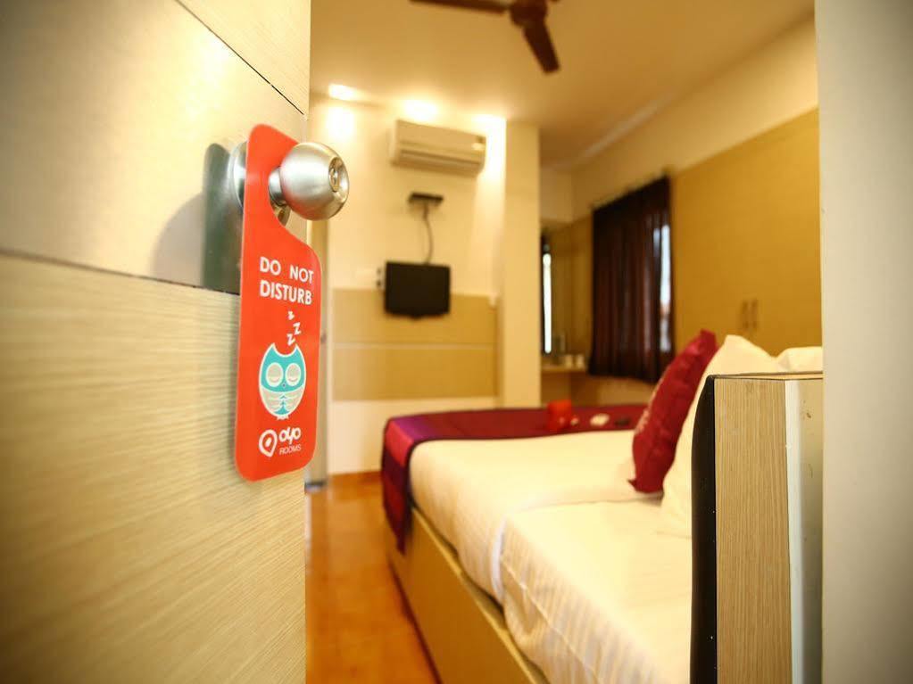 Oyo 968 Hotel Poigai Chennai Zewnętrze zdjęcie